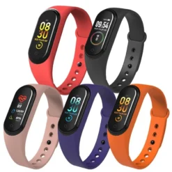 Intelligent pedometer bracelet, blood pressure, heart rate, color screen information push, Bluetooth pedometer bracelet.
